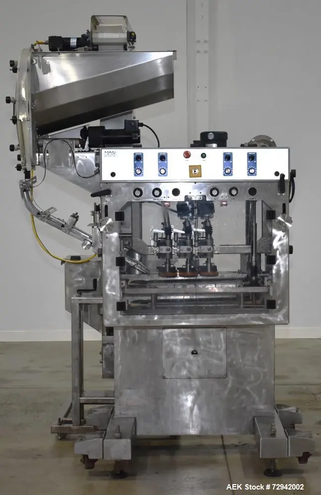 Used ACASI TCAP-6VER Cappers Quill - Automatic Inline Illinois US | Aaron Equipment #86986