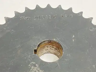 USED MARTIN ROLLER CHAIN SPROCKET 30 TEETH 1.1875" BORE