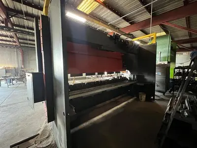 USED AMADA HFB-1704