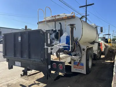 Used 1997 FORD CF8000 Water Trucks California US | Lillo Machinery #1403829