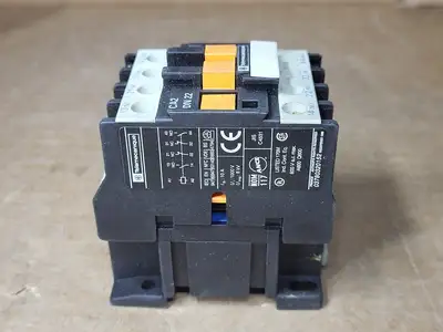NEW TELEMECANIQUE CA2DN22G6