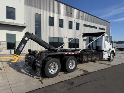 Used 2017 WESTERN STAR 4700 STELLAR Hooklifts & Roll-Offs Minnesota US | Carco Truck & Equipment #1513974