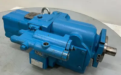 USED VICKERS PVE47QI-35V25AR
