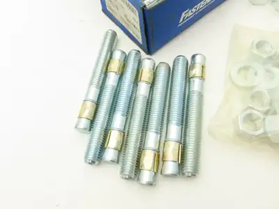 Fastenal 11562841 Wedge Anchor Concrete 3/4" x 5-1/2" Zink Plated Lot of 13