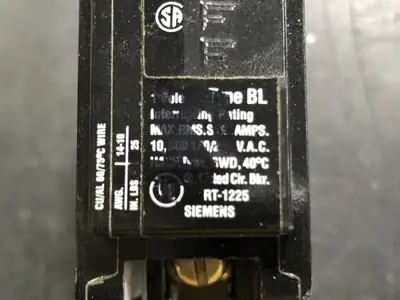 Used SIEMENS BL120 Switchgears British Columbia CA | Lenmark #241349