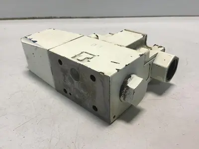 USED VICKERS DG4V-3-2AL-M-P7-H-7-50