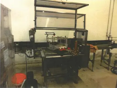 2002 PET filling line - 5000 bottles/hour