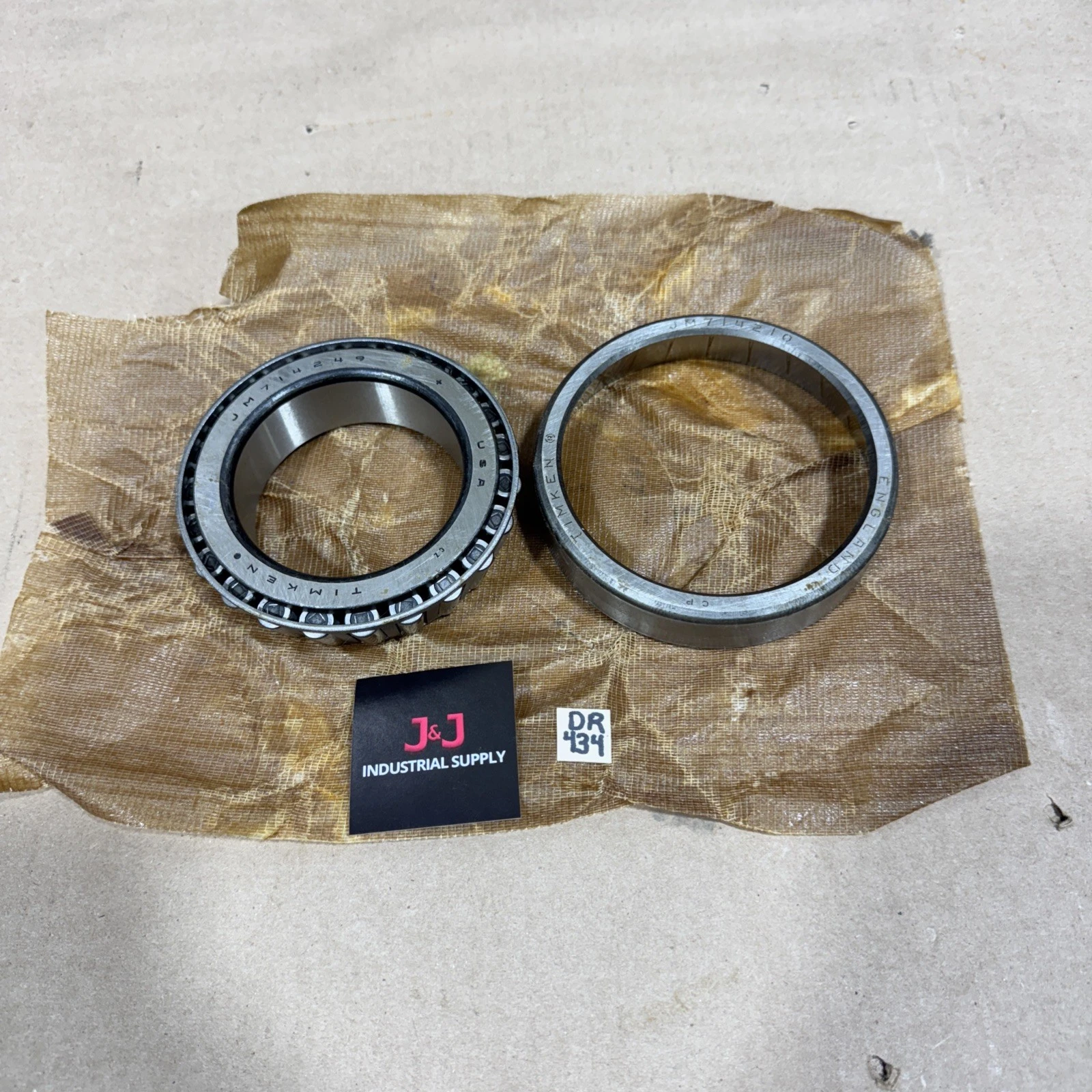 NEW Timken JM714249/JM714210