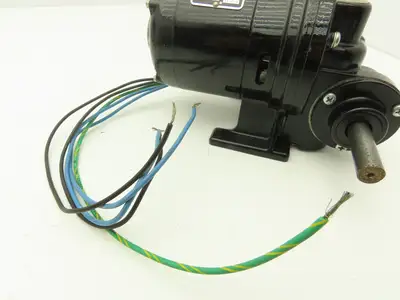 Bodine Electric NCI-12RG AC Gearmotor 115V 1080:1 60Hz 1/2" Shaft RH Output