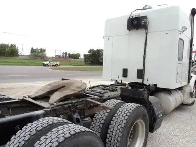 Used 2018 PETERBILT 579 Tractors & Trailers Manitoba CA | Conquest Truck & Auto Sales #1418280
