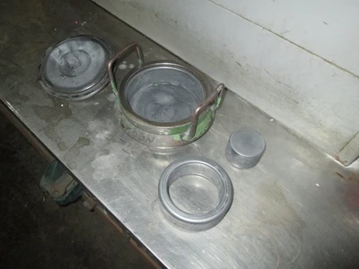 Angstrom Grinding Puck, ring and grinding chamber.