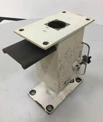 USED METAL FABRICATOR MAGNET