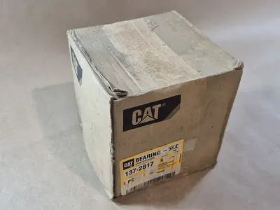 NEW 2013 CAT 137-2817