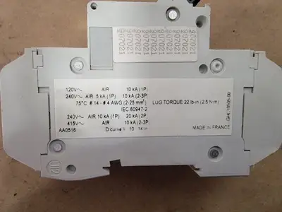Used MERLIN GERIN MULTI 9 C60 D5A 2P Switchgears British Columbia CA | Lenmark #238964
