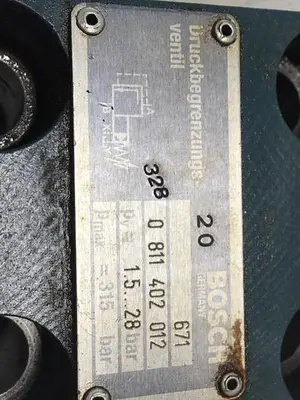 USED BOSCH 0 811 402 012