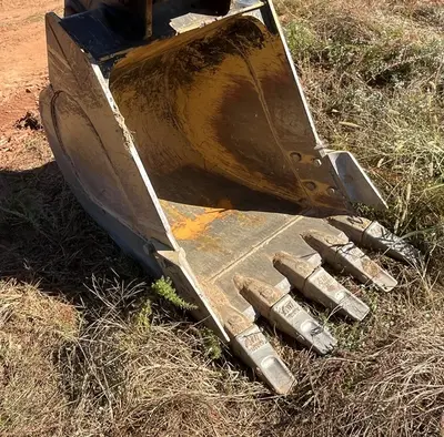 Used 2005 KOMATSU PC 200 LC-7L Excavators North Carolina US | Proxy Equipment #1380726