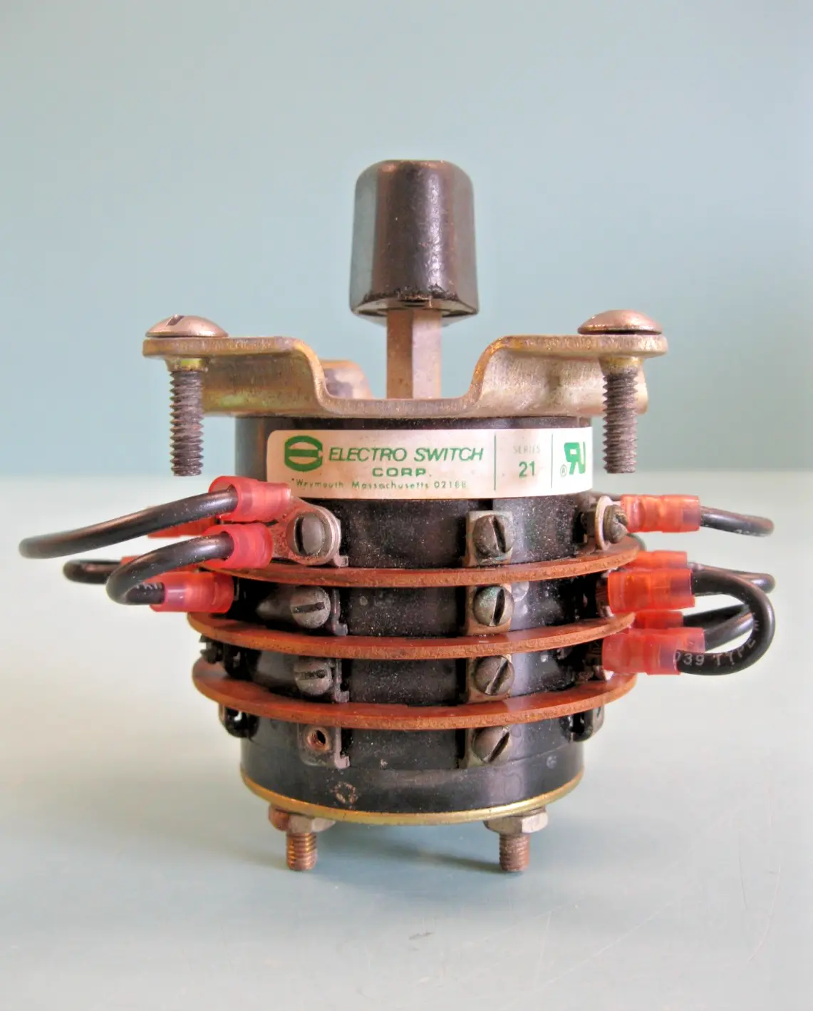 USED Electroswitch 21304A 8709