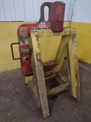 USED BUSHMAN 610