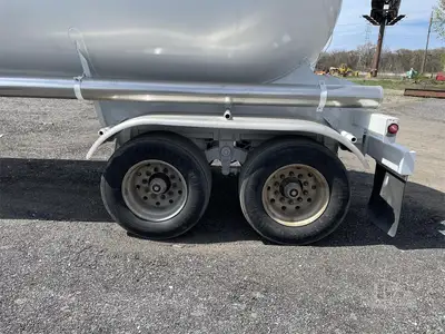 Used 1968 BEAIRD _UNKNOWN_ Tanker Trailers Indiana US | Lakeshore Equipment Sales #1546587