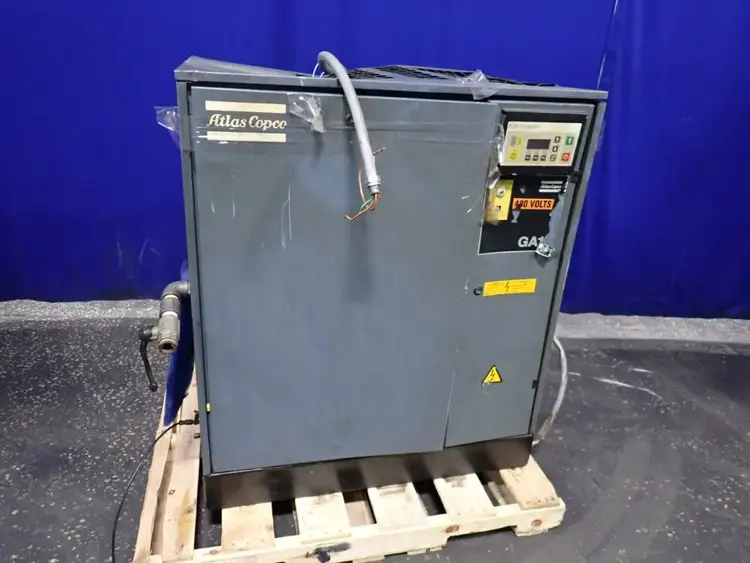 Used 1998 ATLAS COPCO GA11 Rotary Screw & Sliding Vane Air Compressors Ohio US | HGR 24 #757012