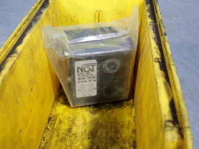 USED NGT D6COM