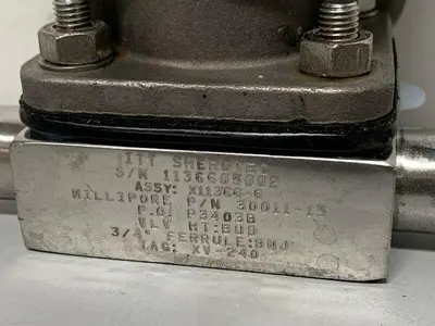 USED ITT PURE-FLO A209 3-WAY STAINLESS STEEL DIAPHRAGM VALVE W/ 1" & 2" SANITARY FIT