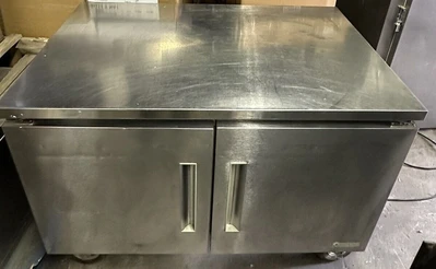 174-0096 Edesa EDUR-48 48” Undercounter Self Contained Cooler