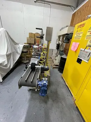 Labeler, Wipe On, Top Labeler, Belt Conveyor, Model TT-LB, #5532791