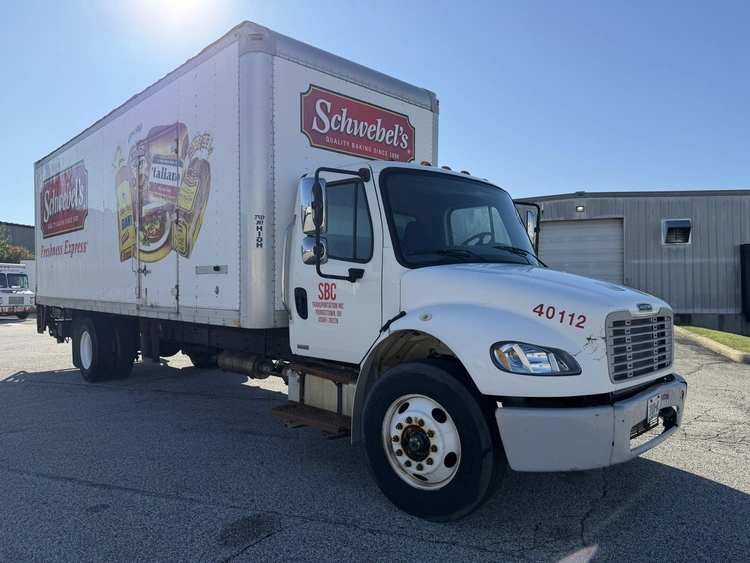 Used 2012 FREIGHTLINER BUSINESS CLASS M2 26' BOX TRUCK Box trucks Ohio US | Miedema Asset Management Group #1709407