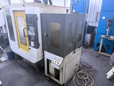 Used 2002 FANUC ROBODRILL T14IB Vertical Machining Centers Illinois US | Machinery Marketing International #1332352