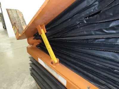Airfloat Pneumatic Lift Tilt Table Tote Tipper 6000lbs 30° Degree 55x50" Top