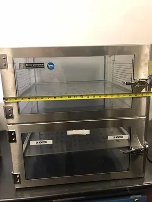 TERRA UNIVERSAL 3950-09 031202 DESICCATOR