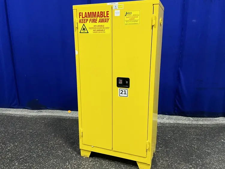 Used JAMCO FM44 Cabinets Ohio US | HGR 24 #1185777