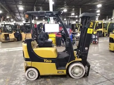 USED 2020 YALE GLC040