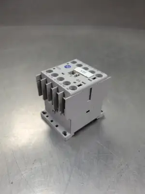 Allen Bradley 100-K05*01 Series A Contactor, 10A, 230-690V. 4E-41