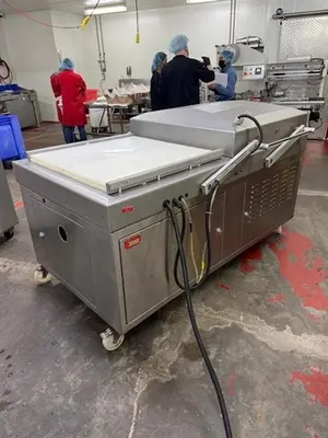 Ultra Source Ultravac 880 vacuum packager & Henkelman DT 100 diptank