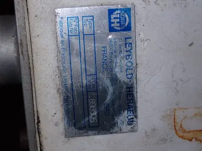 USED LEYBOLDHERAEUS 898305