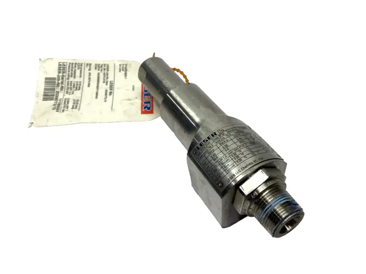 Used LESER SAFETY RELIEF VALVE 3/4" NPT INLET 1" NPT OUTLET 50PSI Valves/Fittings Michigan US | Maverick Industrial Sales #1092290