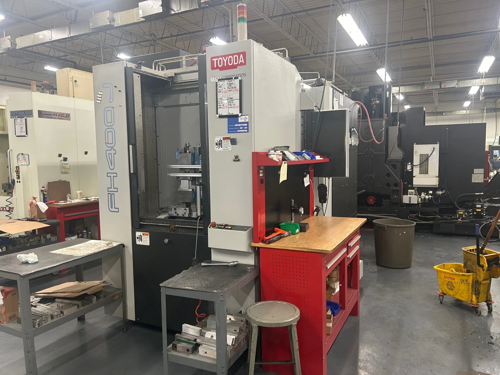 Toyoda FH400J Horizontal Machining Center 119 Tools