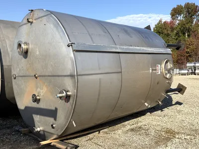 * 6500 Gallon Stainless Steel Tank TANKS / KETTLES | EcReCon Inc (3)