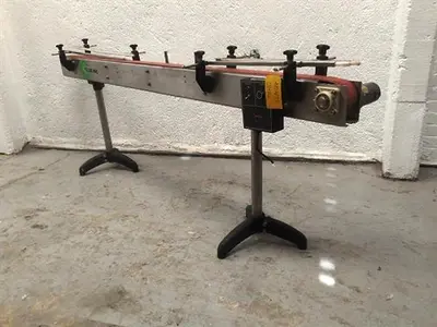 Tecnipac stainless steel plastic flat top chain conveyor