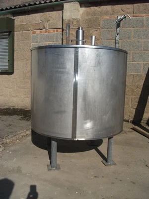 600L S/S JKTD Enclosed Mixing Tank