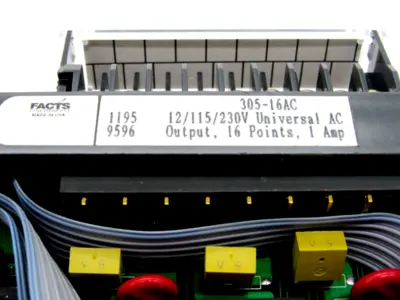 NEW SIEMENS TEXAS INSTRUMENTS 305-16AC OUTPUT MODULE 30516AC