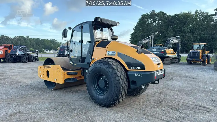 New | in-Stock 2023 HYUNDAI HR120C-9 Single Drum Rollers South Carolina US | National Equipment Dealers #1422825