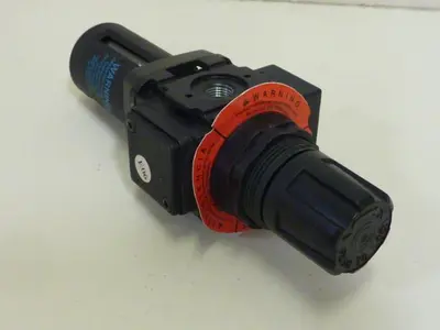 USED WILKERSON R08-01-FKG0