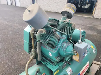 1991 Champion Pneumatic Machinery Company HR 10-12 Air Compressors | MD Equipment Services LLC (7)