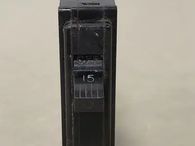USED SQUARE D QO115