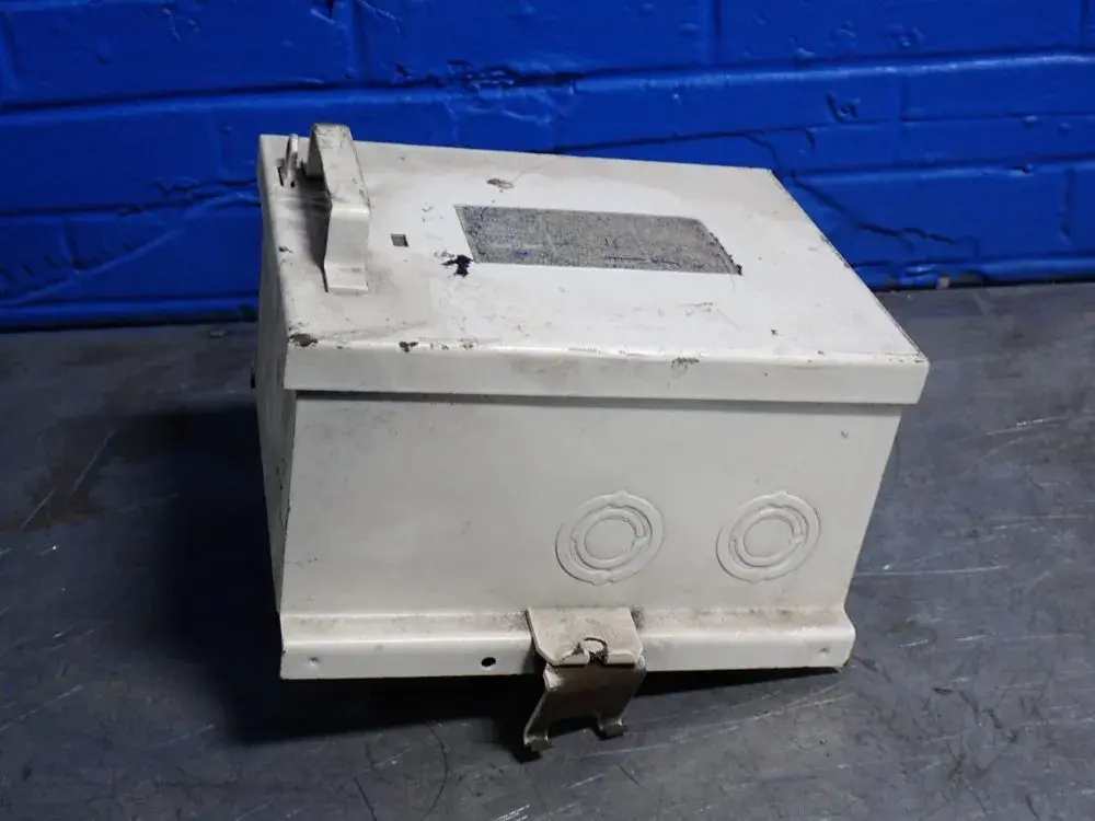 USED SQUARE D SD9351