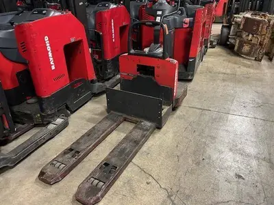 Used 2015 RAYMOND 8410 Pallet Jacks Illinois US | Somerset Equipment Sales #1542994