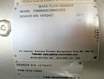 NEW Micro Motion F300 S425C2BMEZZZZ